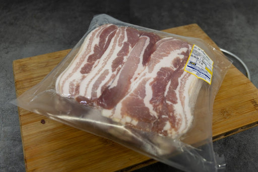 2Kg Smoked Streaky Bacon - Bennetts Butchers